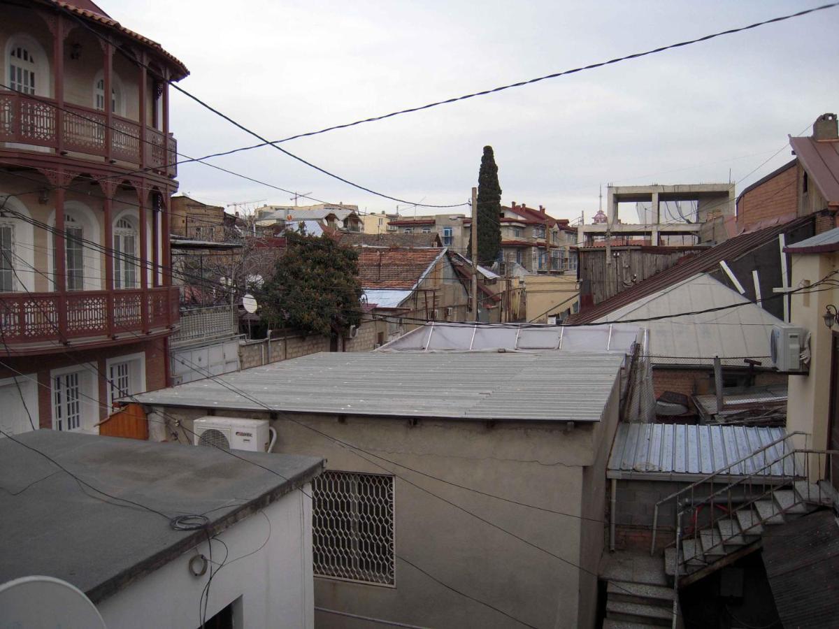 Full House Apartment Tbilisi Bagian luar foto