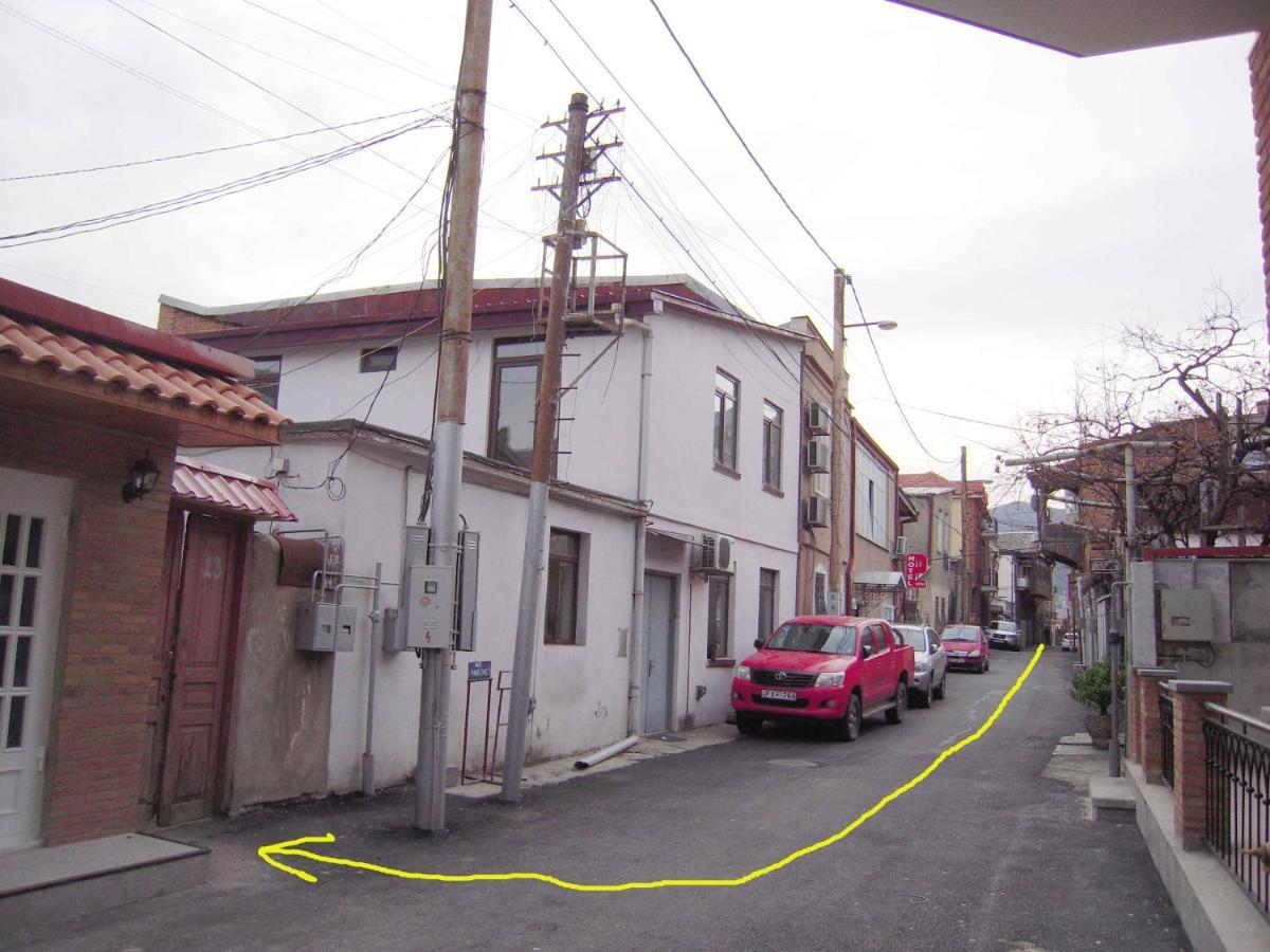 Full House Apartment Tbilisi Bagian luar foto