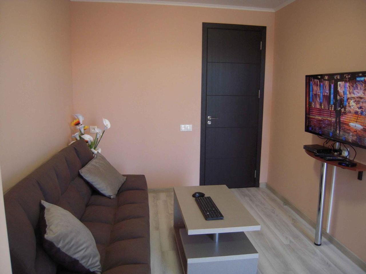 Full House Apartment Tbilisi Bagian luar foto