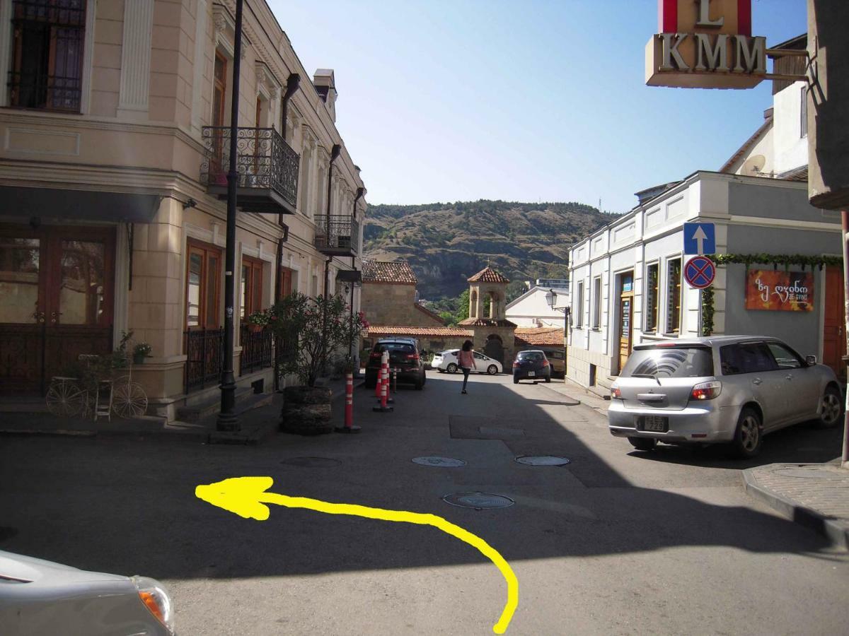 Full House Apartment Tbilisi Bagian luar foto